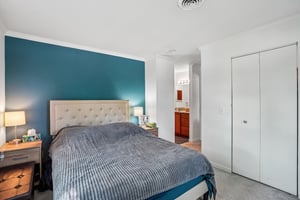 Harbor House Dr 2-S2805-020.jpg