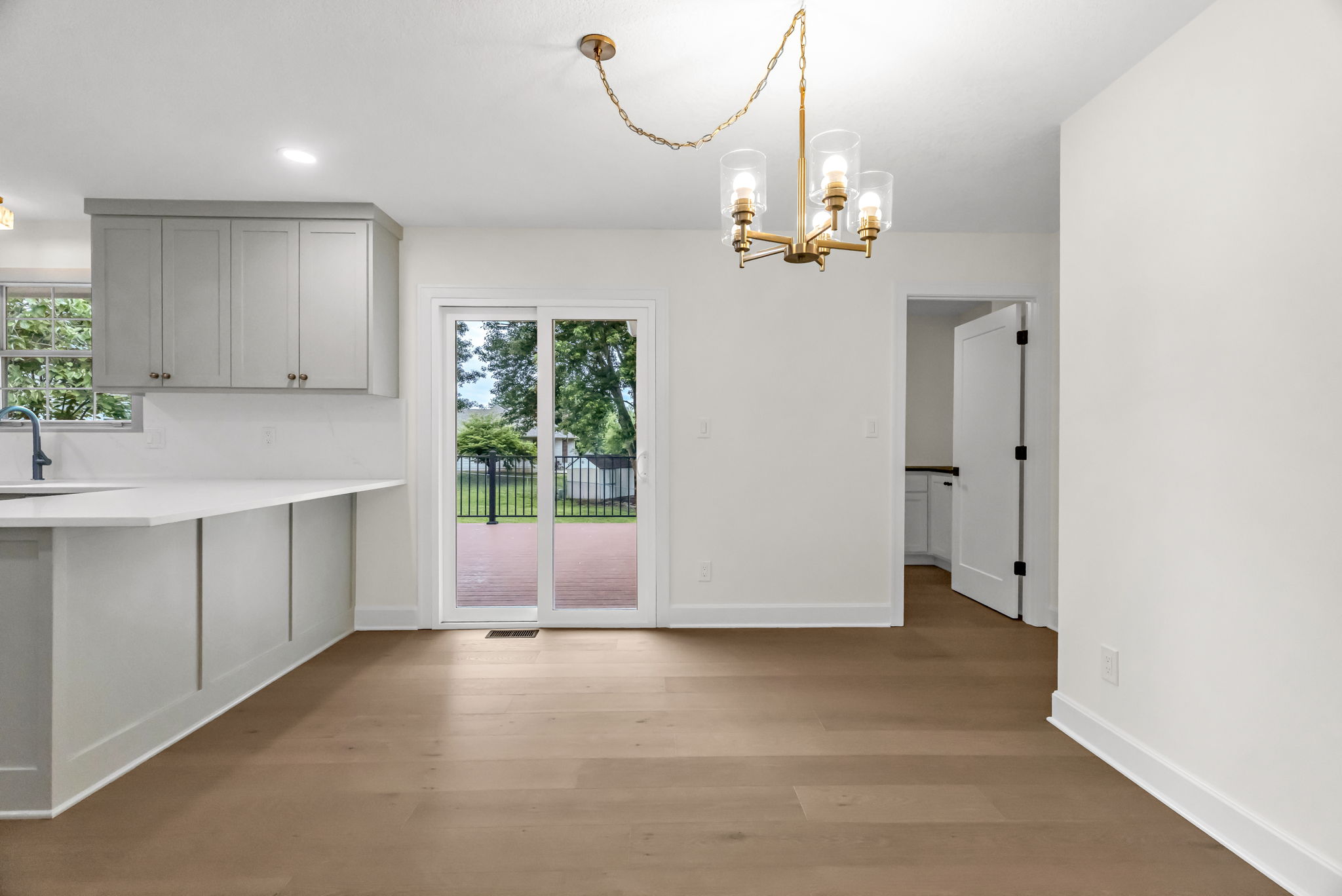 Interior-4