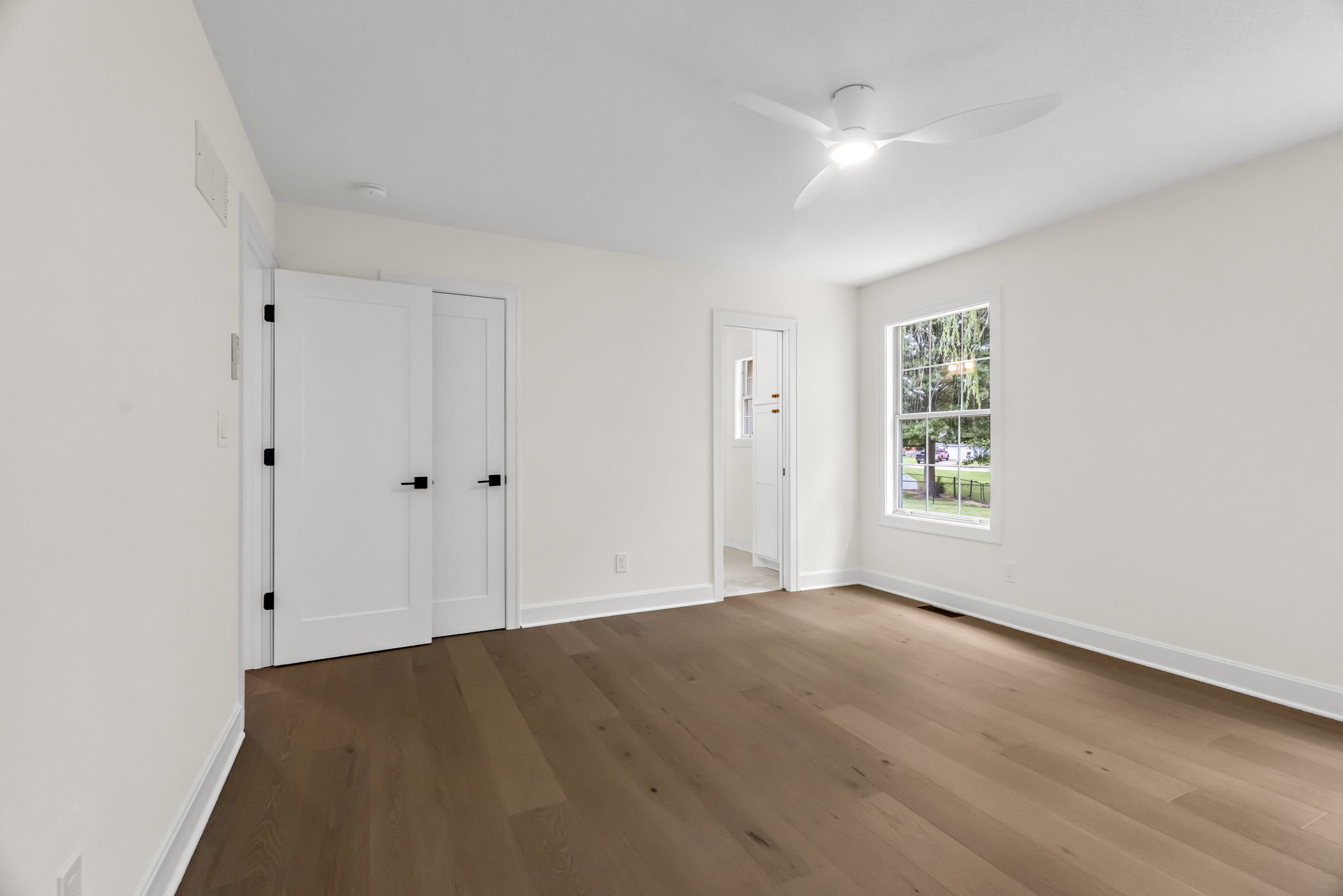 Interior-14