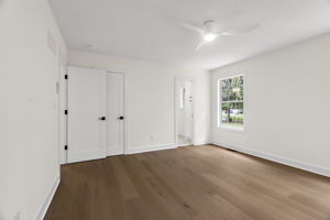 Interior-14