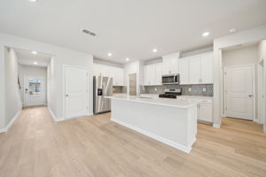 Atlanta - Martin Springs - 701 Lily Blossom Path, Lawrenceville, GA 30045 - 009