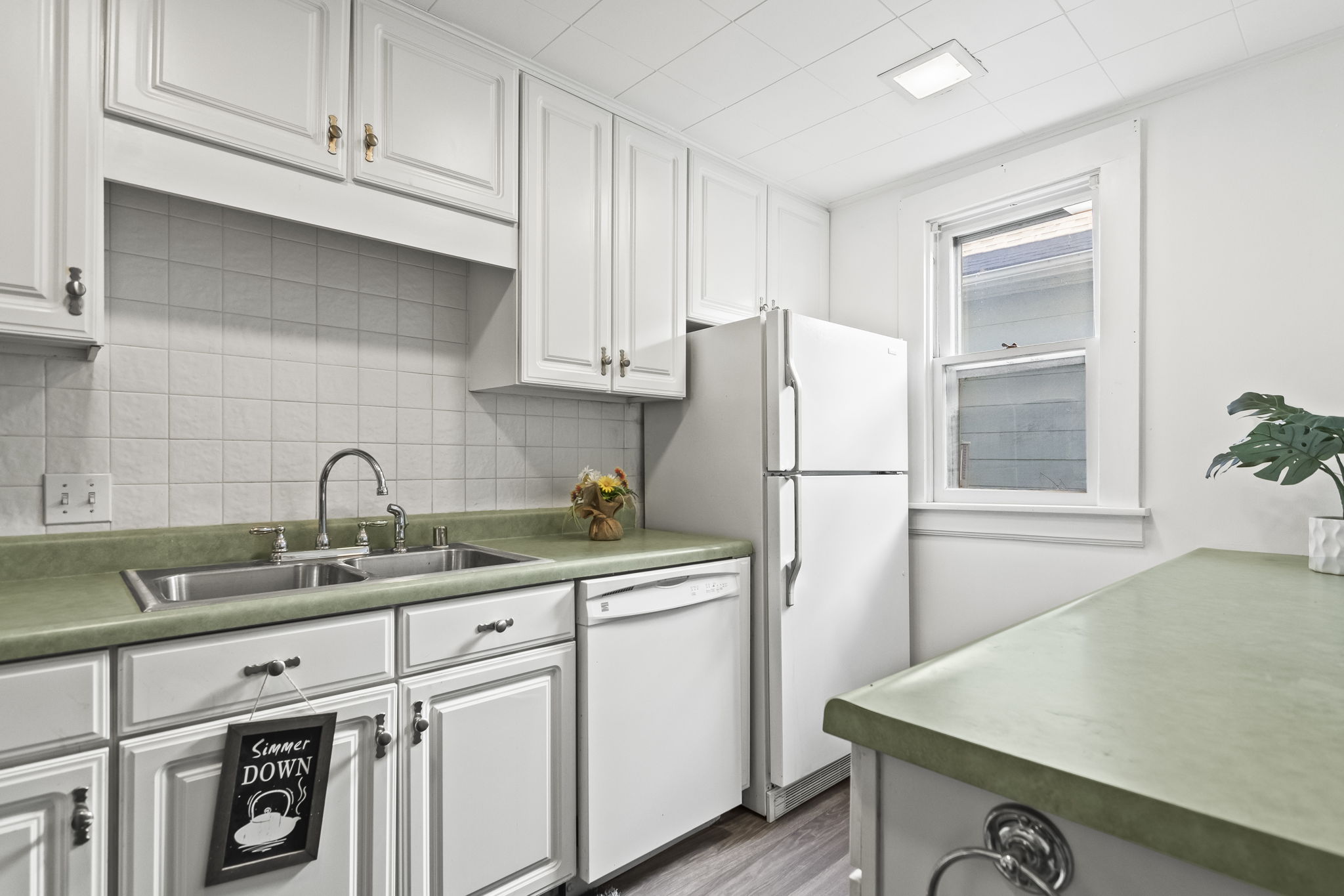 701 New St, Springfield, IL 62704 Design Eyes Photography