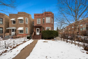 701 Reba Pl, Evanston, IL 60202_001