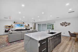 Kitchen 2 of 3