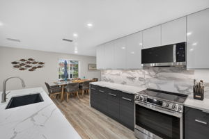 Kitchen 3 of 3