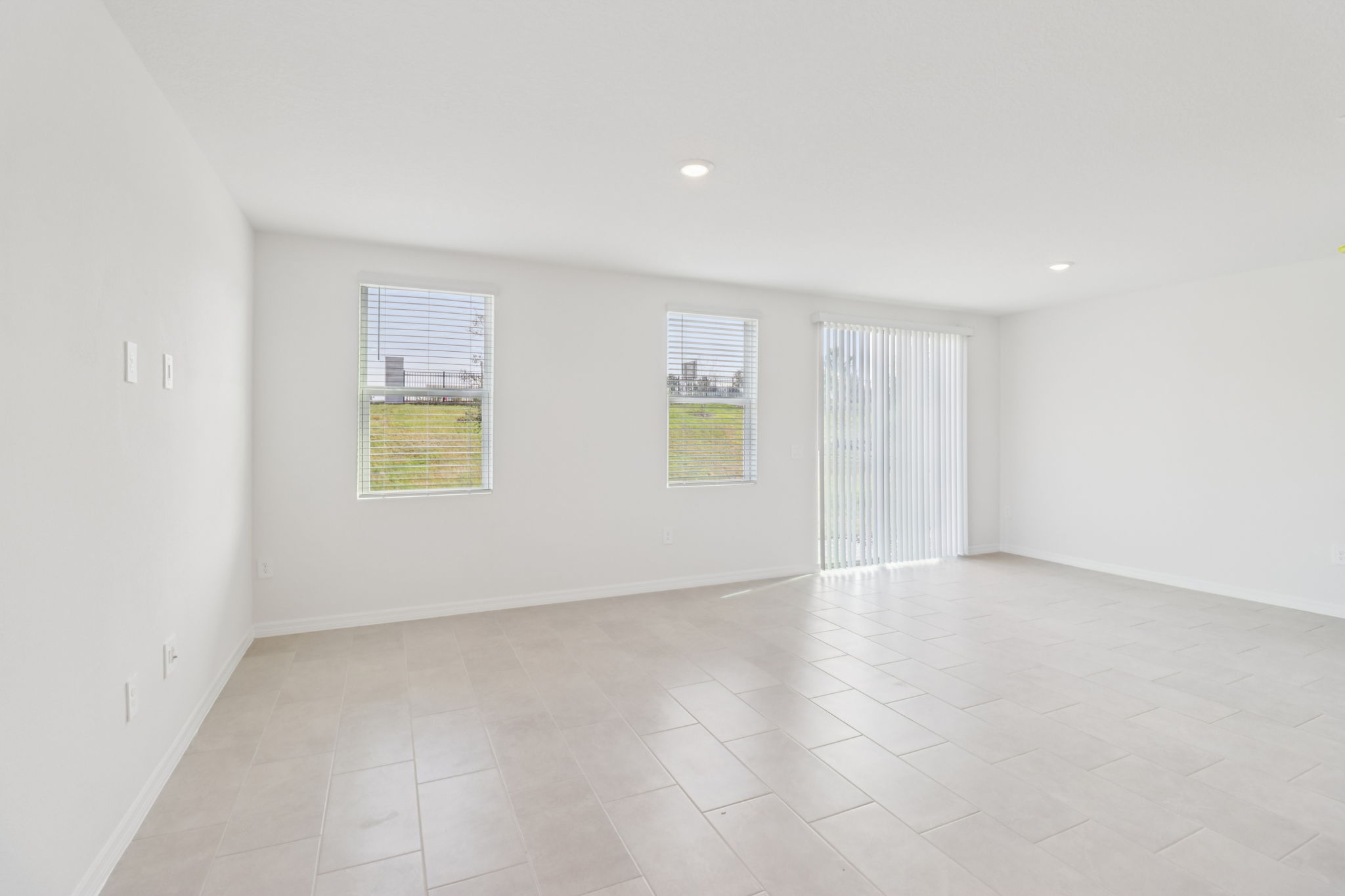 Orlando - The Reserve at Hammock Oaks - 701 Spartina Way Lady Lake FL 32159 - 006