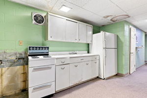  Photo 43