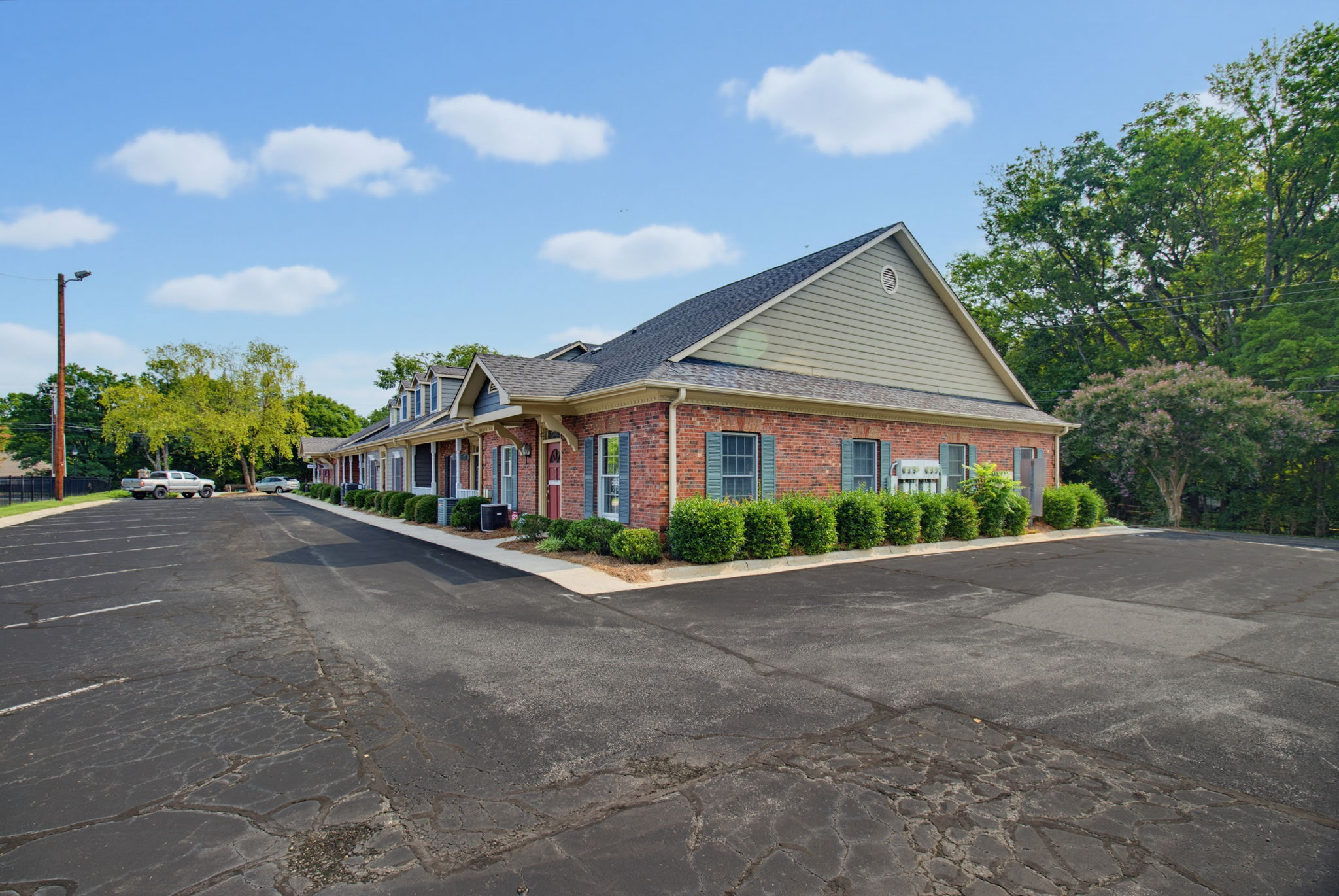 701 W Main St Ste I-27