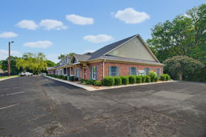 701 W Main St Ste I-27