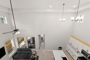  Photo 31