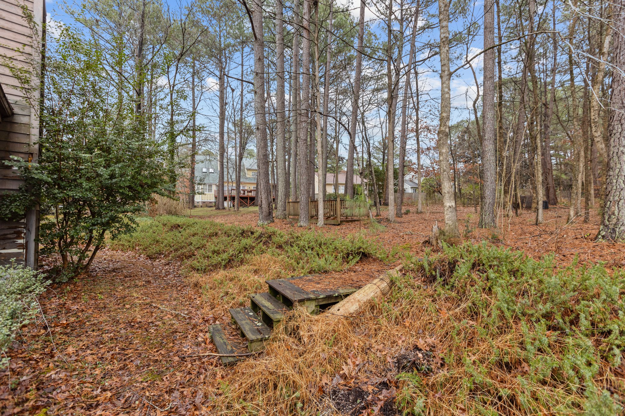 7012 Falconbridge Rd, Chapel Hill, NC 27517