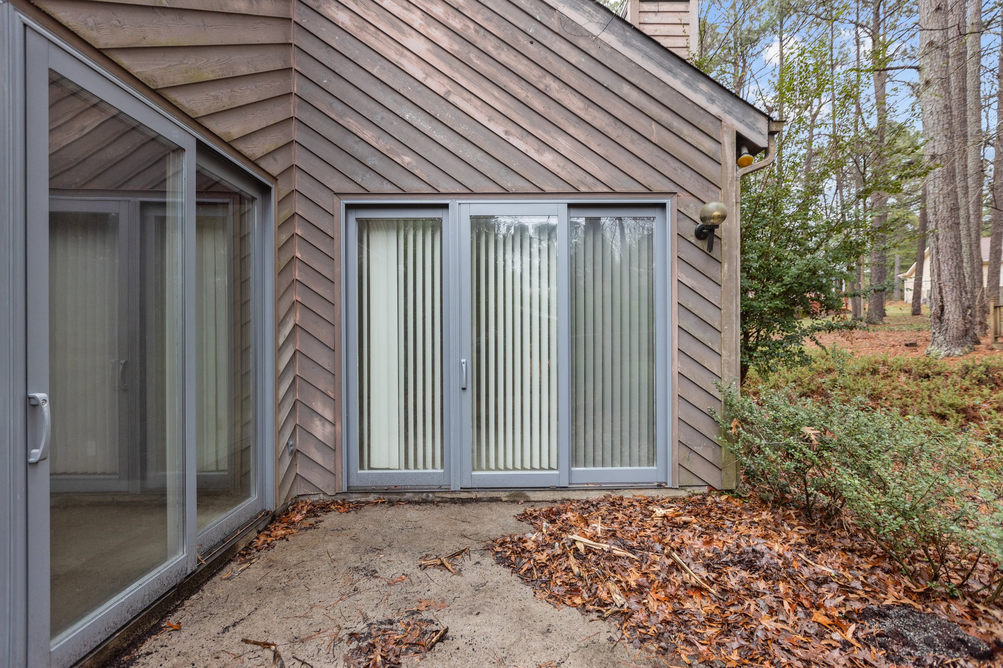 7012 Falconbridge Rd, Chapel Hill, NC 27517