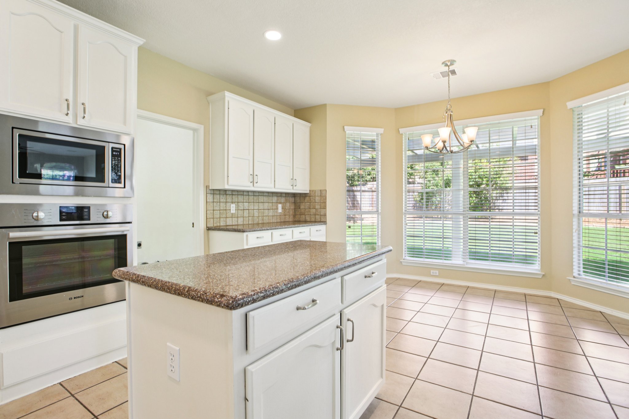 Wandering Oak Rd-S2507-016.jpg