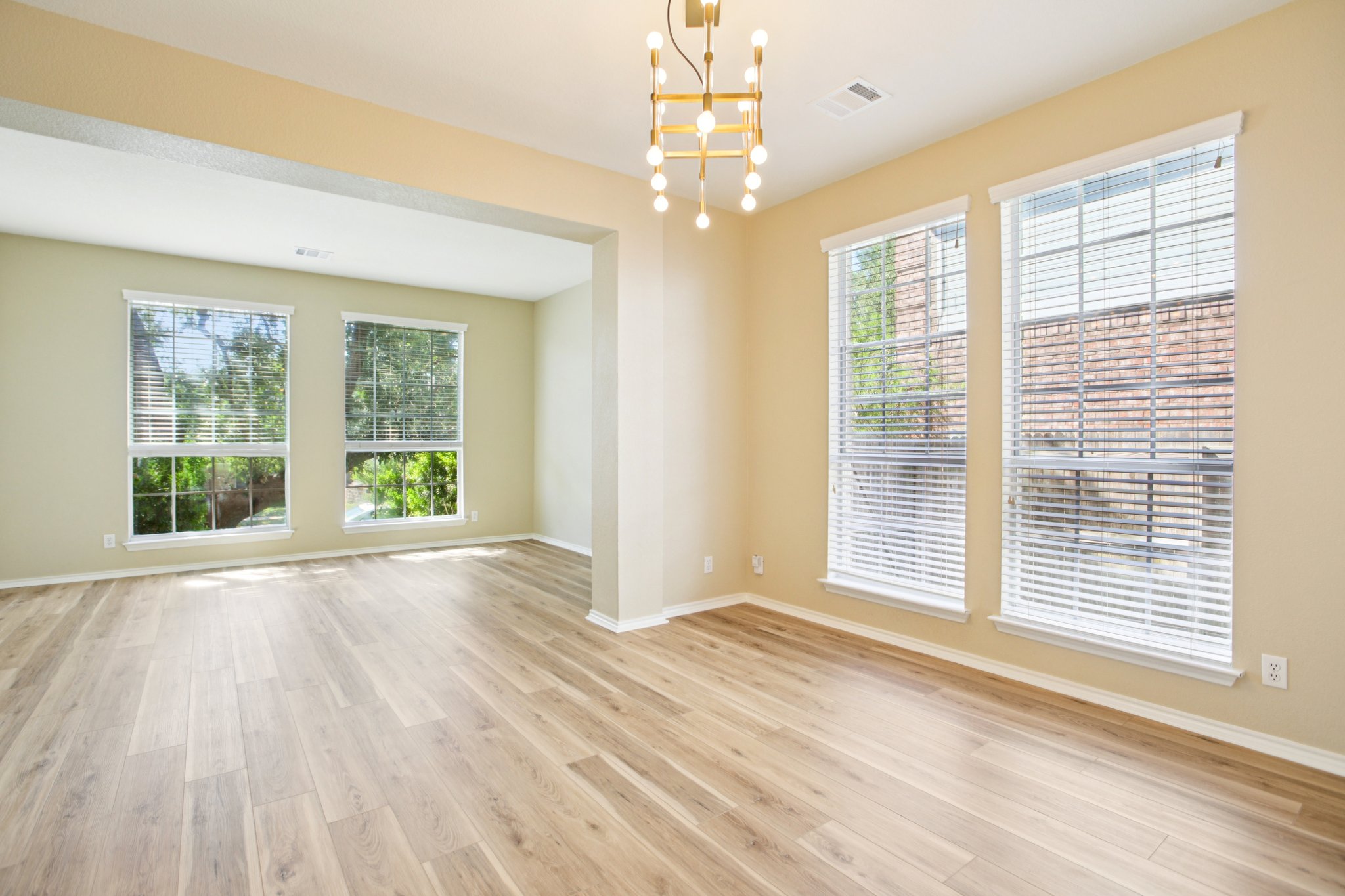Wandering Oak Rd-S2507-017.jpg