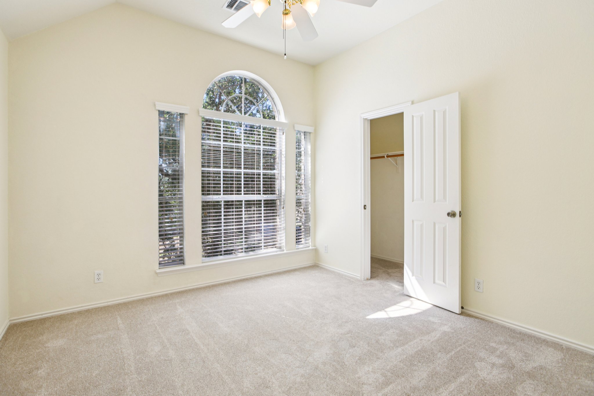 Wandering Oak Rd-S2507-039.jpg