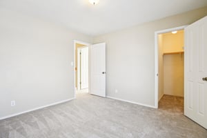 Wandering Oak Rd-S2507-038.jpg