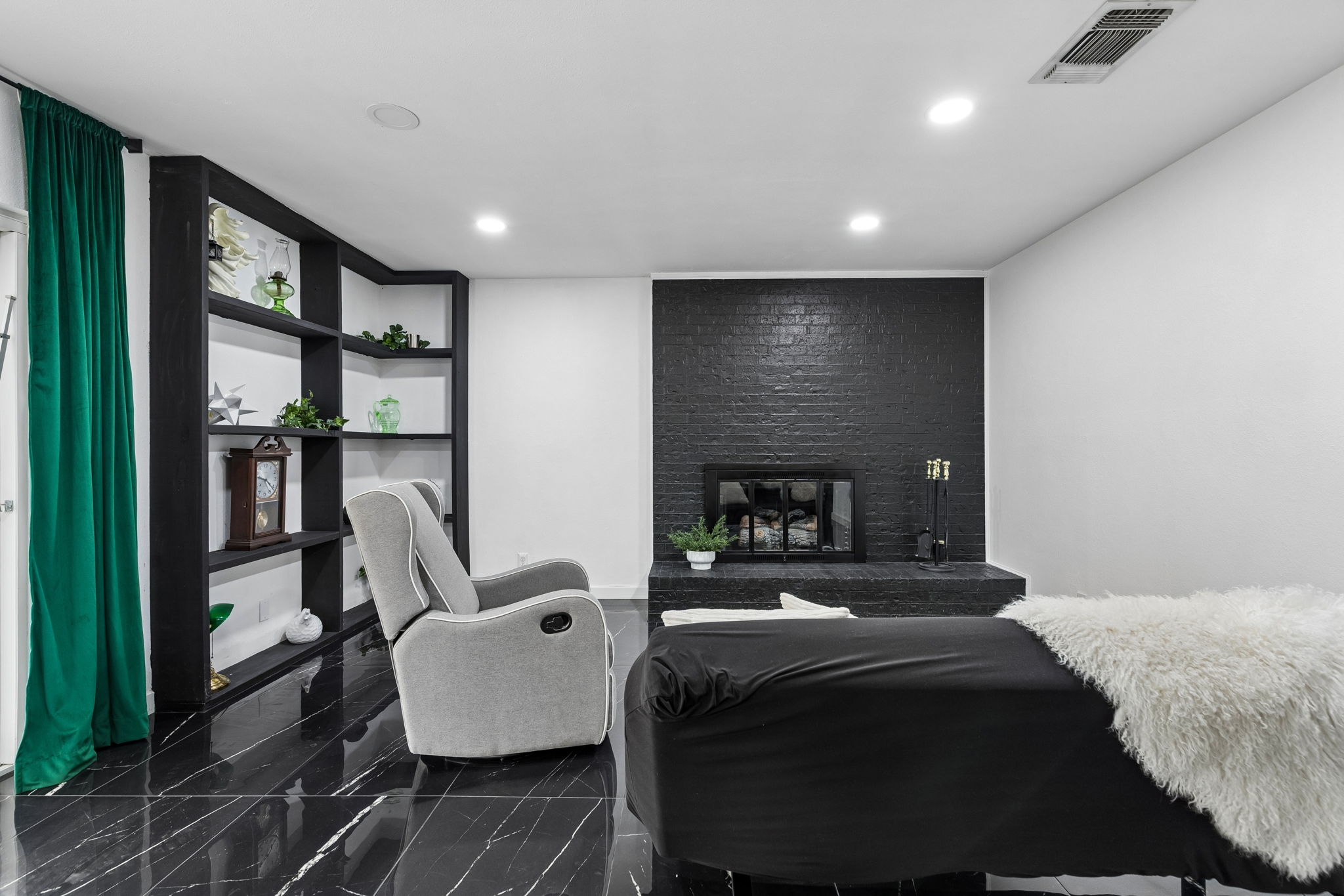 7012Woodacre_021