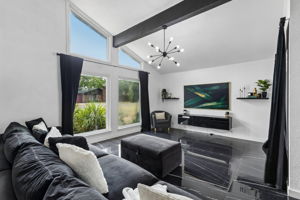7012Woodacre_004