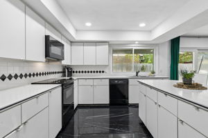 7012Woodacre_011