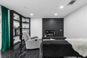 7012Woodacre_021