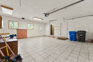  Photo 51