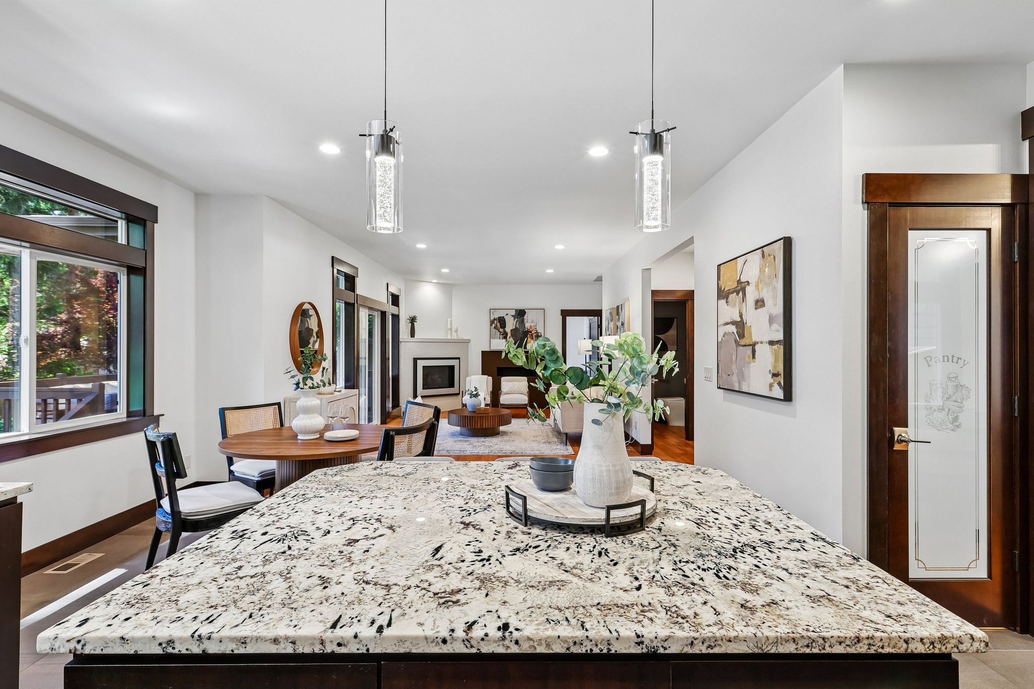 NE 138th St-S2805-023.jpg