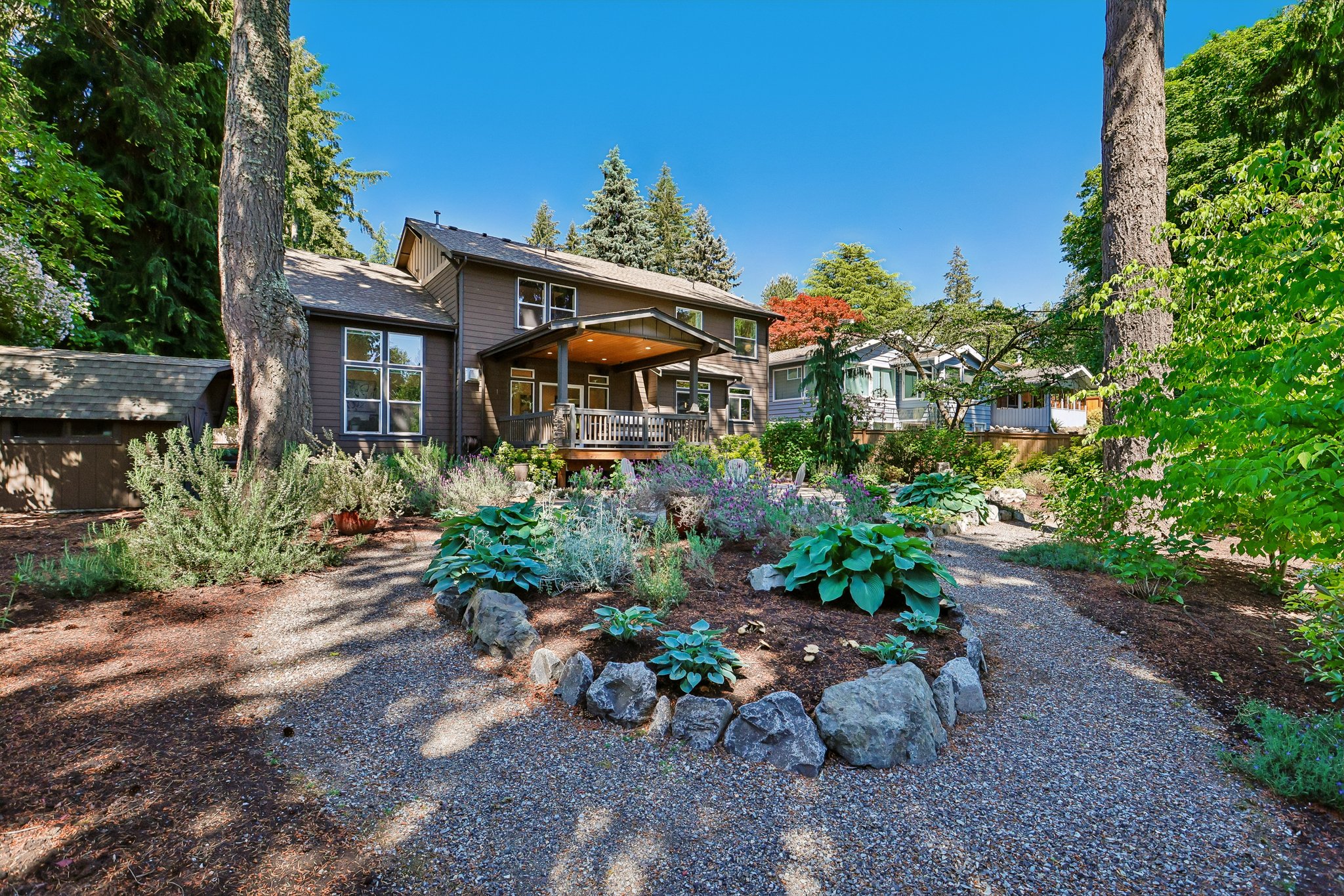 NE 138th St-S2805-064.jpg