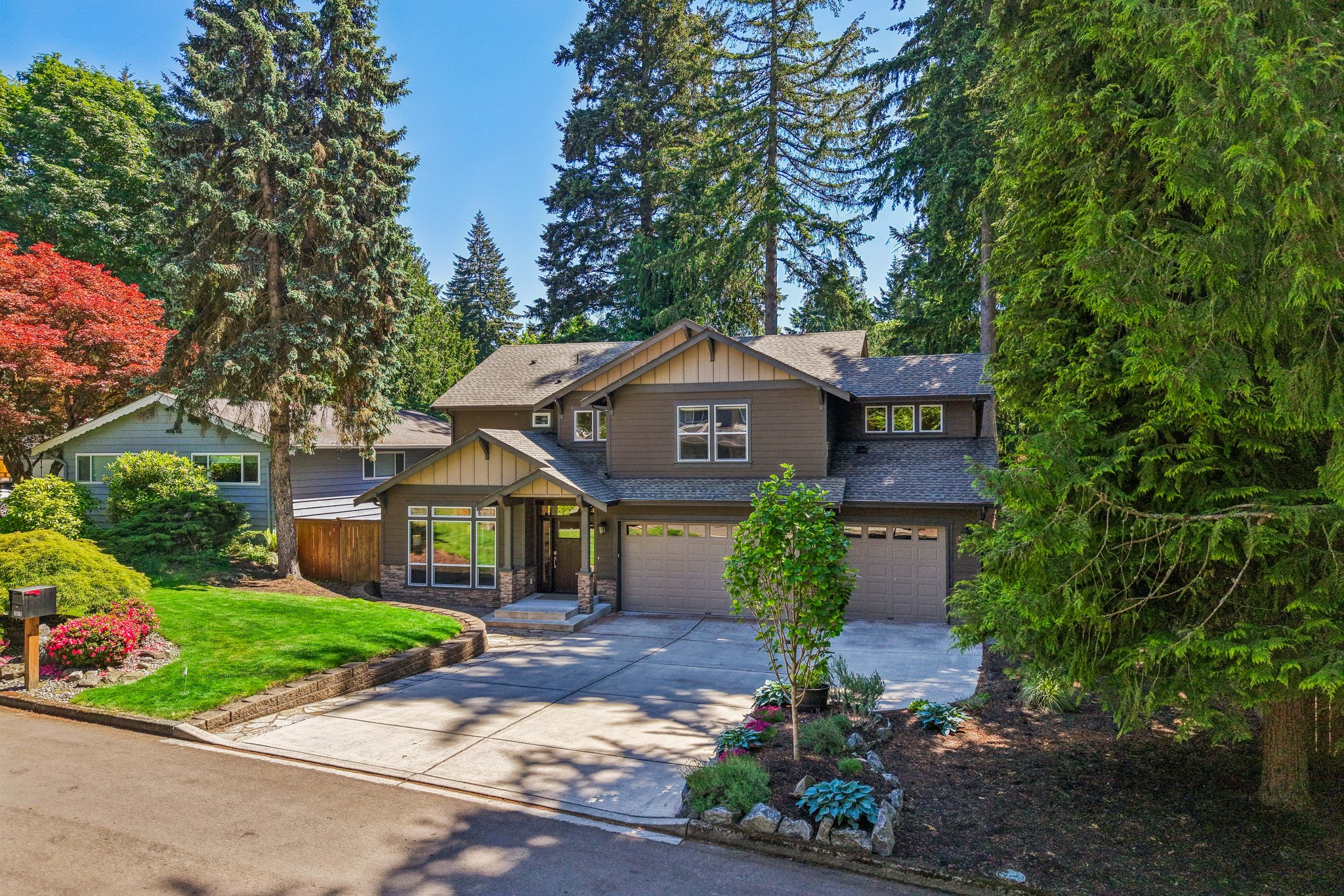 NE 138th St-S2805-070.jpg