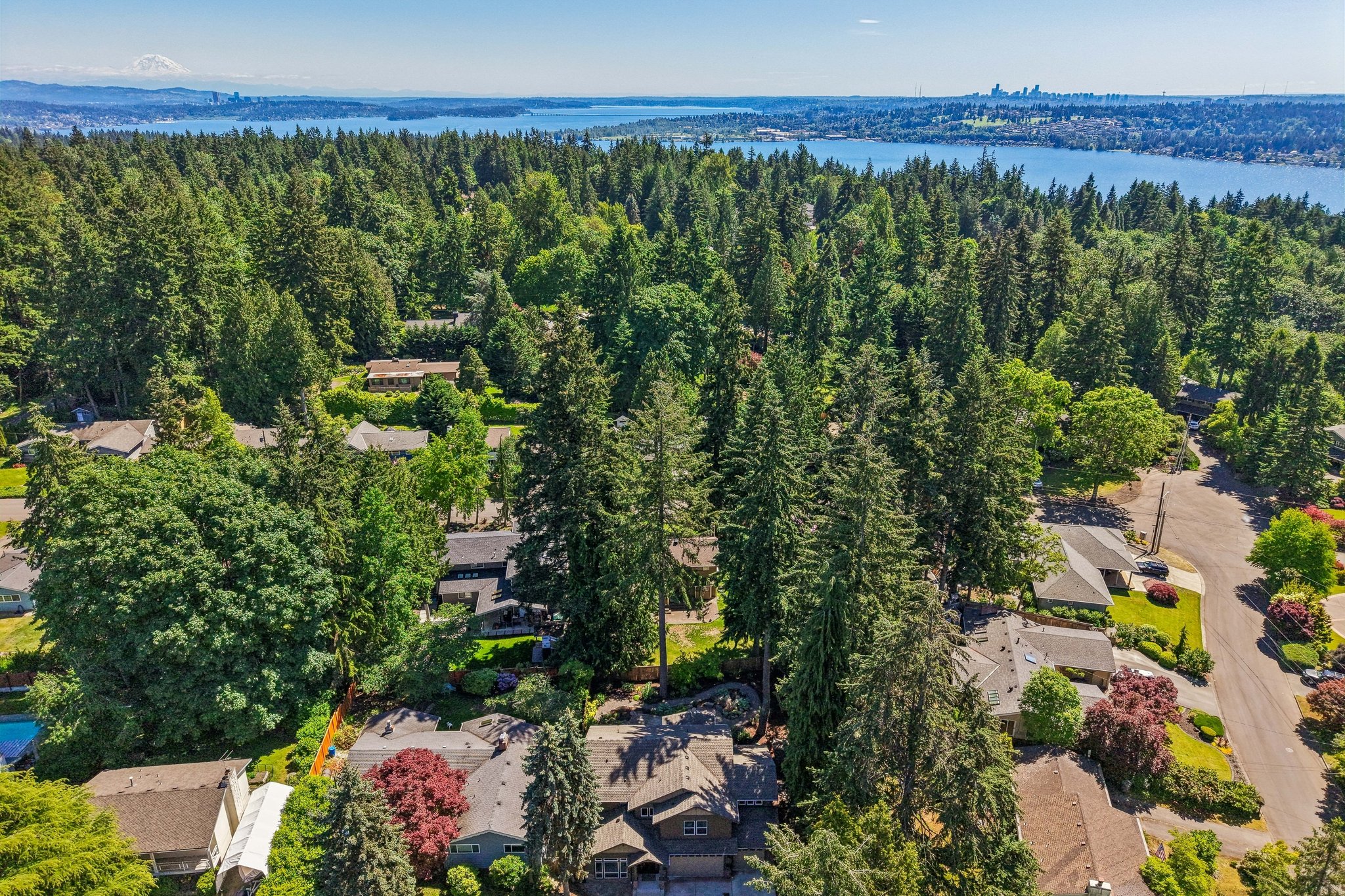 NE 138th St-S2805-073.jpg