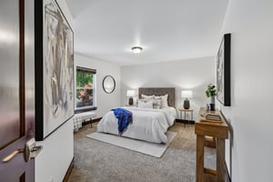 NE 138th St-S2805-042.jpg