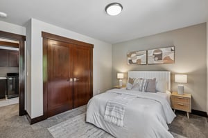 NE 138th St-S2805-052.jpg