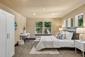 NE 138th St-S2805-054.jpg
