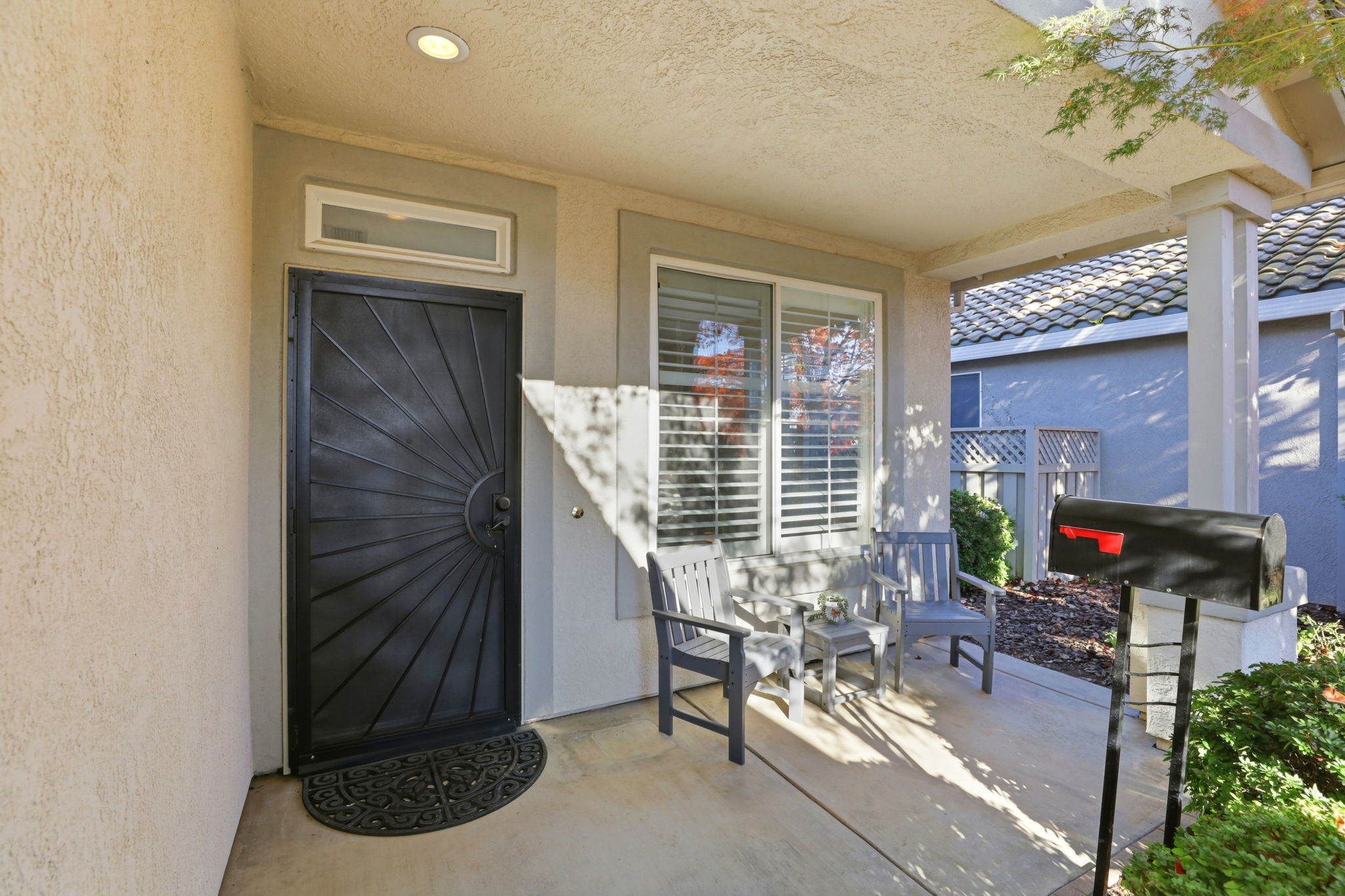 002_F8_7016 Mule Team Way