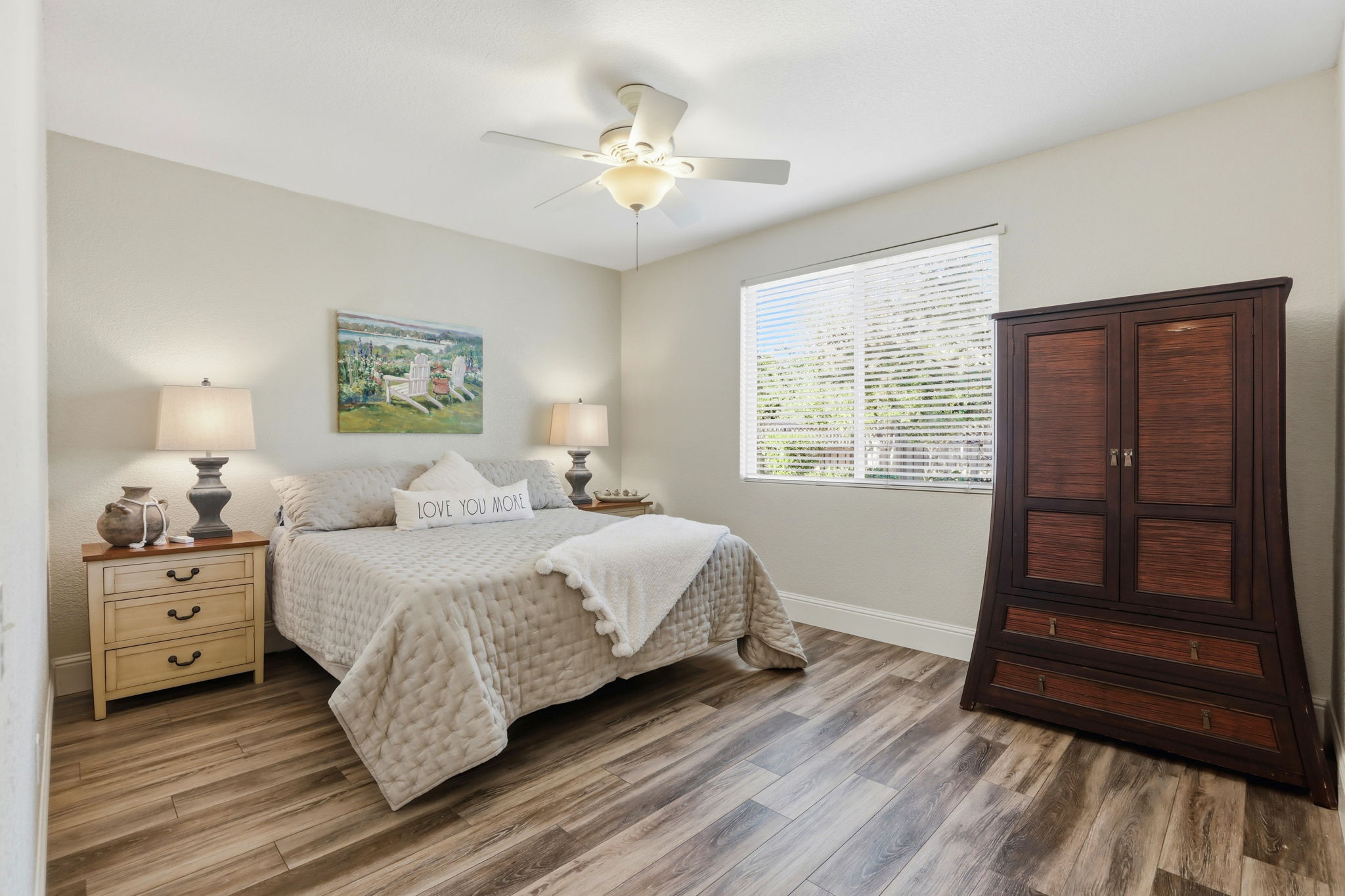 015_F8_7016 Mule Team Way