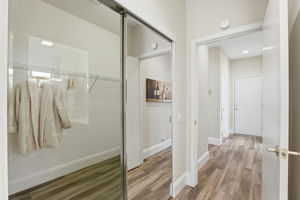 018_F8_7016 Mule Team Way