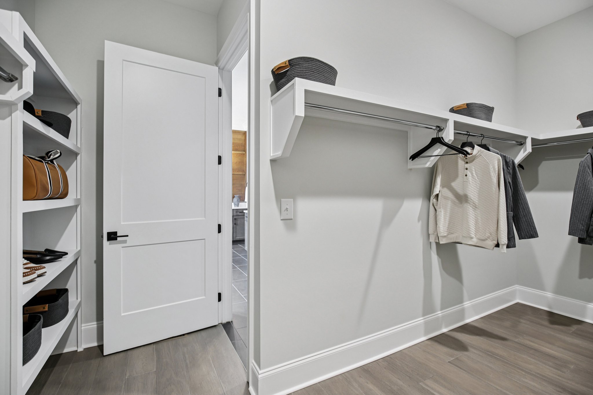7016 STARNES CREEK BLVD-S2211-069.jpg