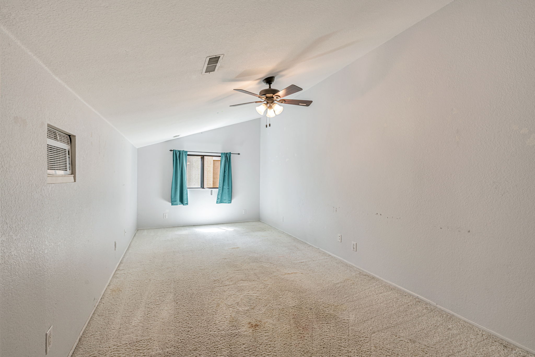041_7017 Lindero Ln
