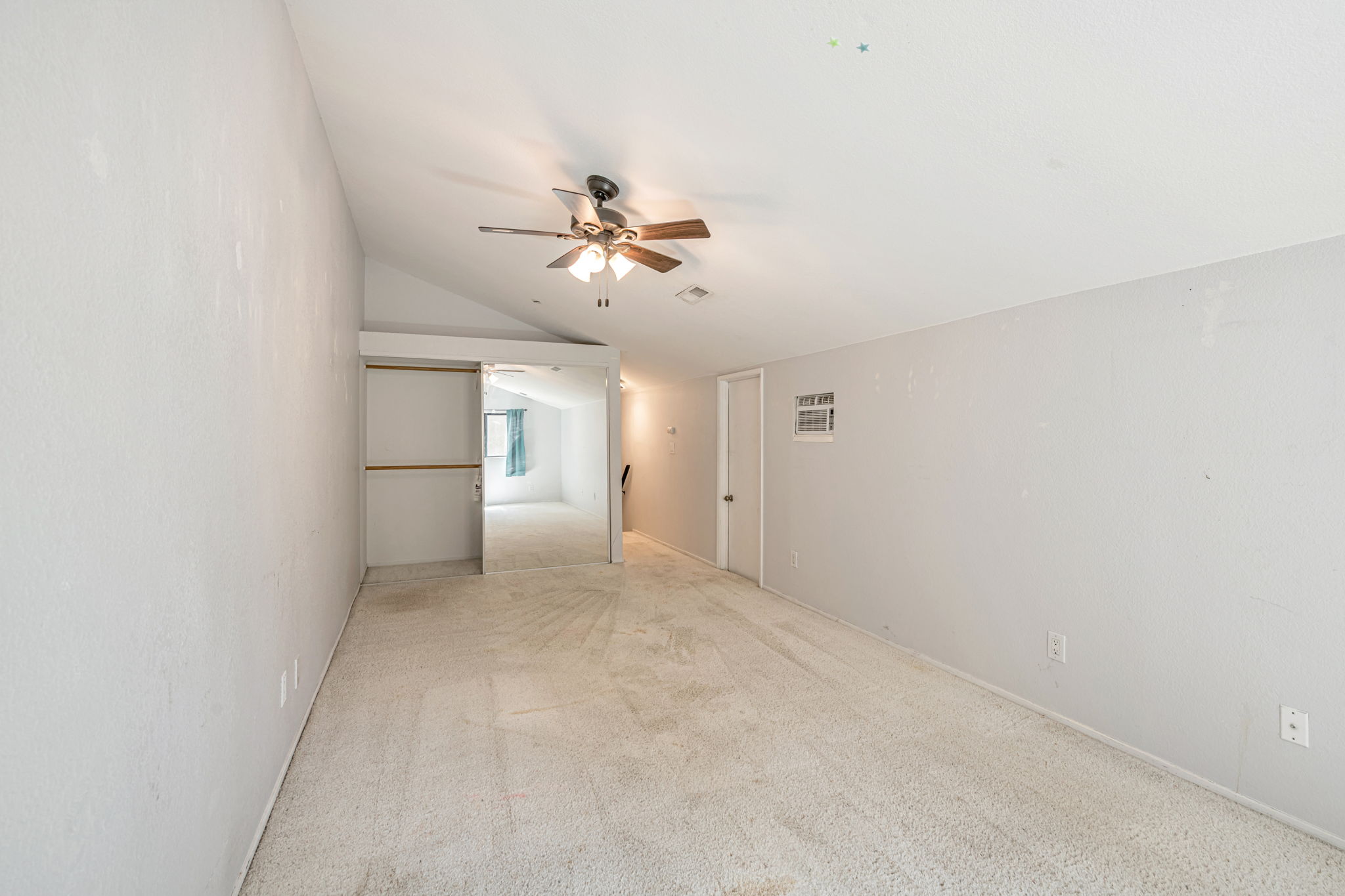 042_7017 Lindero Ln