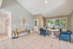 020_7017 Lindero Ln