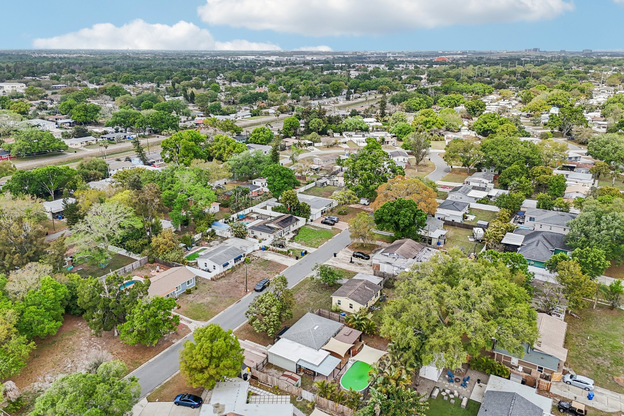 Meadowlawn Dr-S1703-038.jpg