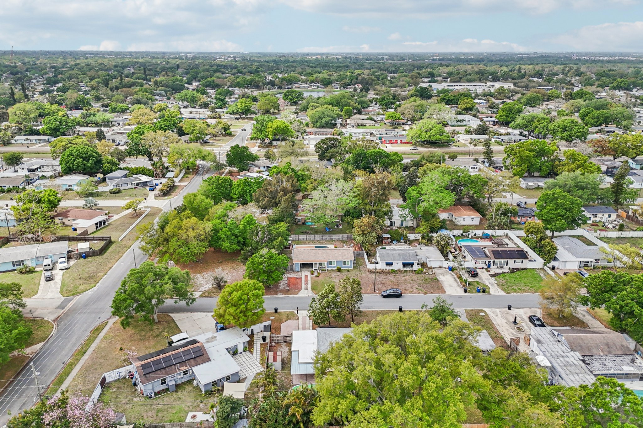 Meadowlawn Dr-S1703-039.jpg