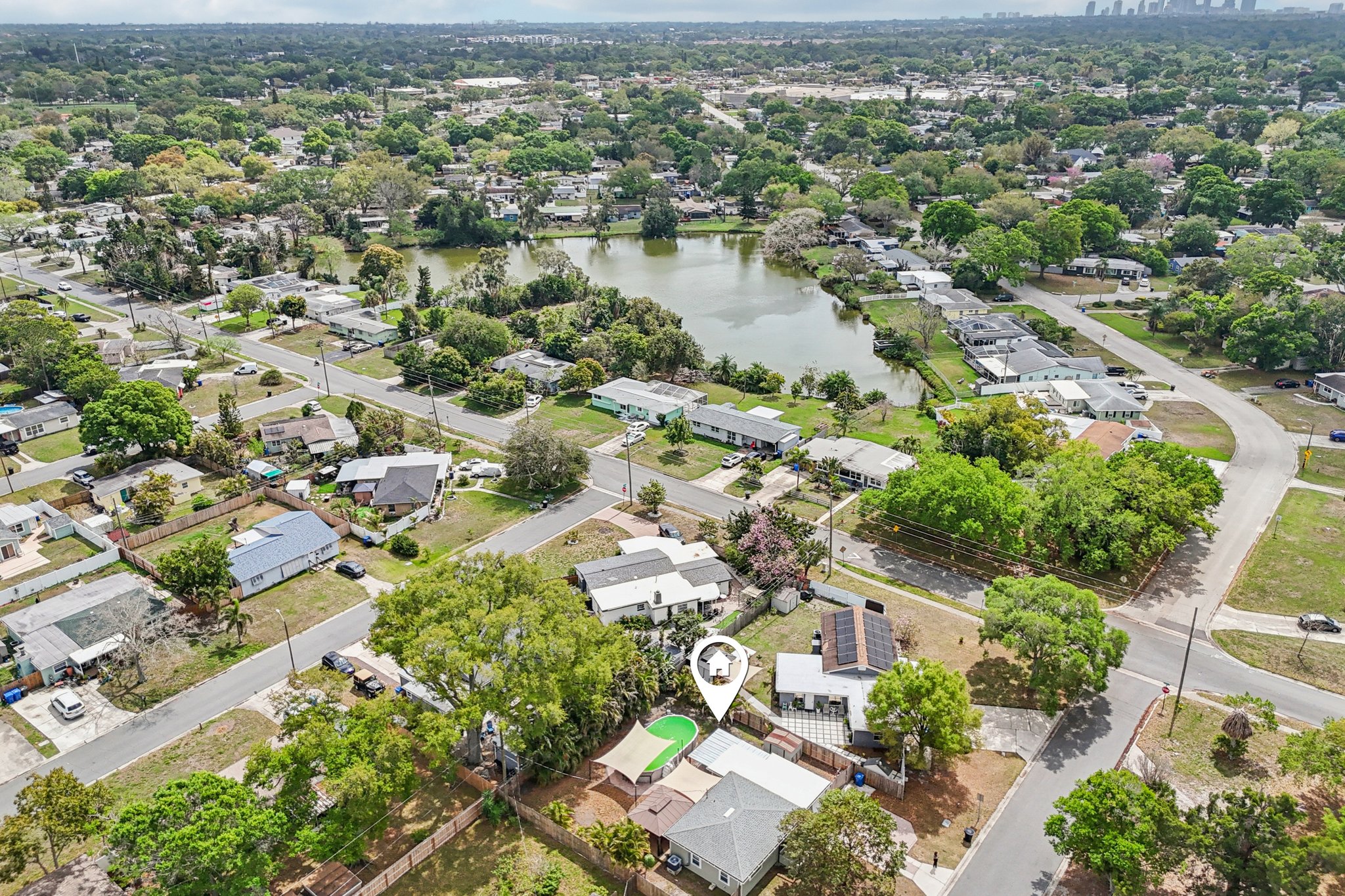 Meadowlawn Dr-S1703-043.jpg