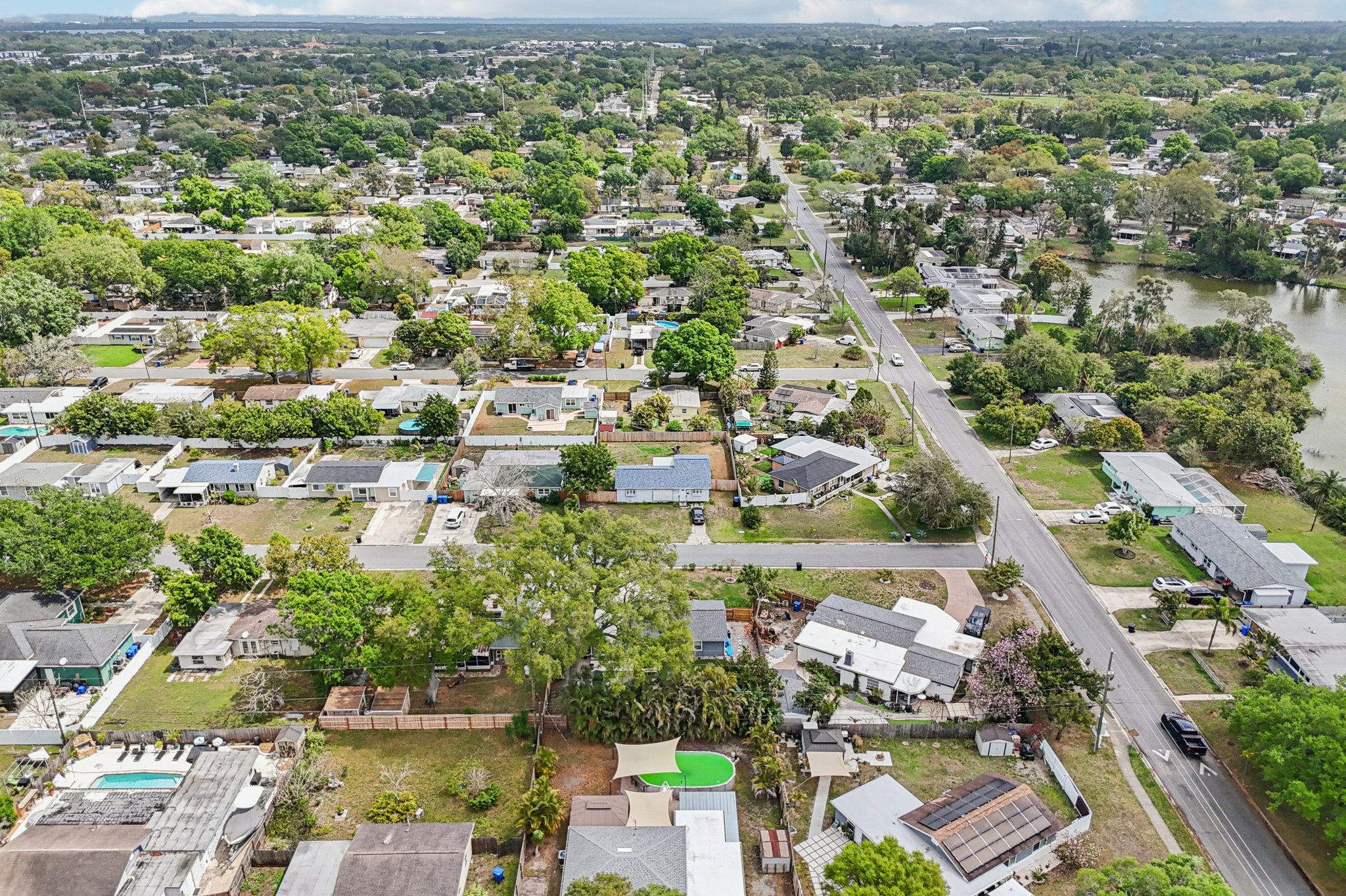 Meadowlawn Dr-S1703-044.jpg