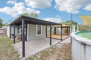 Meadowlawn Dr-S1703-029.jpg