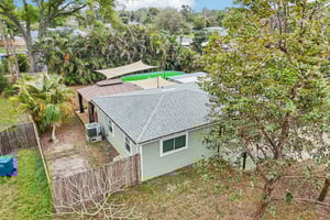 Meadowlawn Dr-S1703-032.jpg