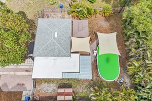 Meadowlawn Dr-S1703-036.jpg