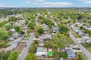 Meadowlawn Dr-S1703-037.jpg