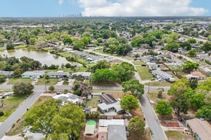 Meadowlawn Dr-S1703-041.jpg