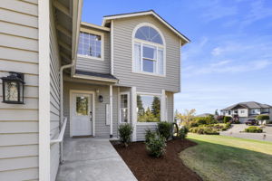 Zero steps to get inside!