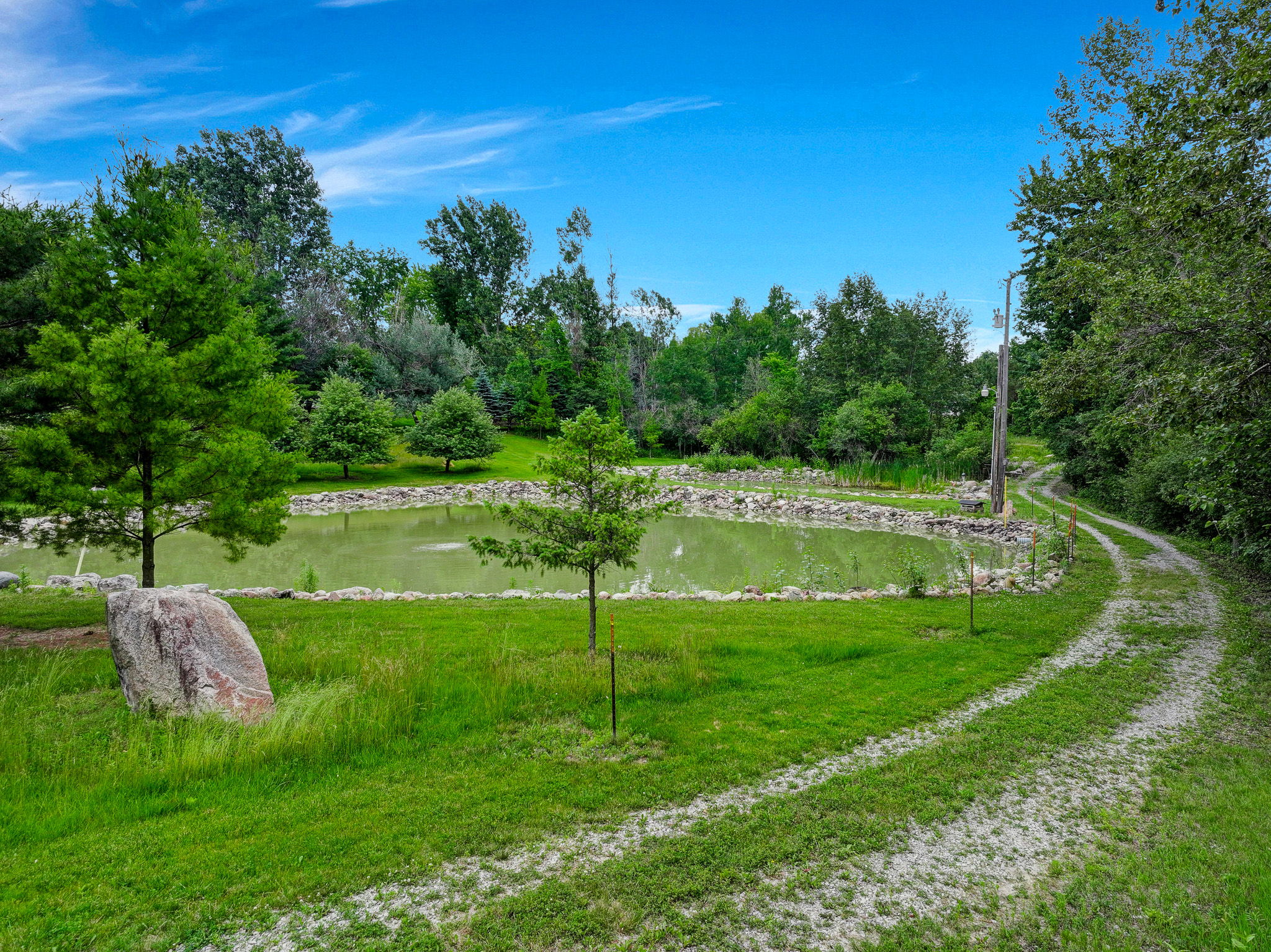  Photo 52